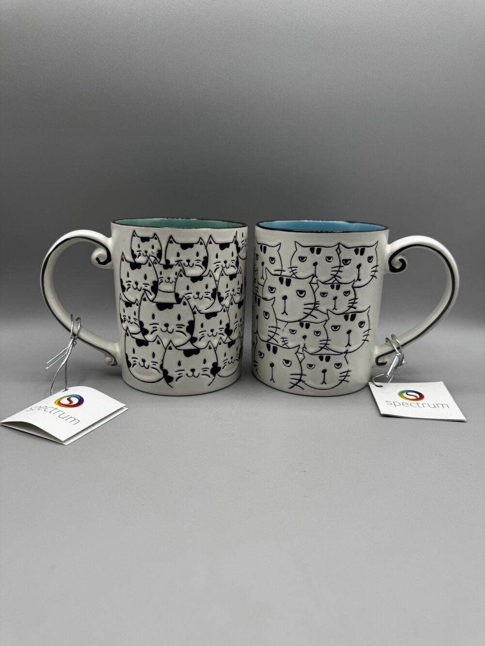Spectrum Mug Set 2 Cat Faces Ceramic Coffee Cups New w Tags Green Blue Interior